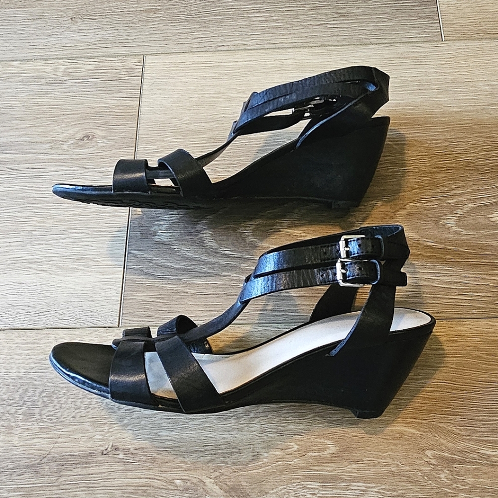 Franco Sarto Black Sandals Wedges Shoes Leather Balance Double Straps Buckle